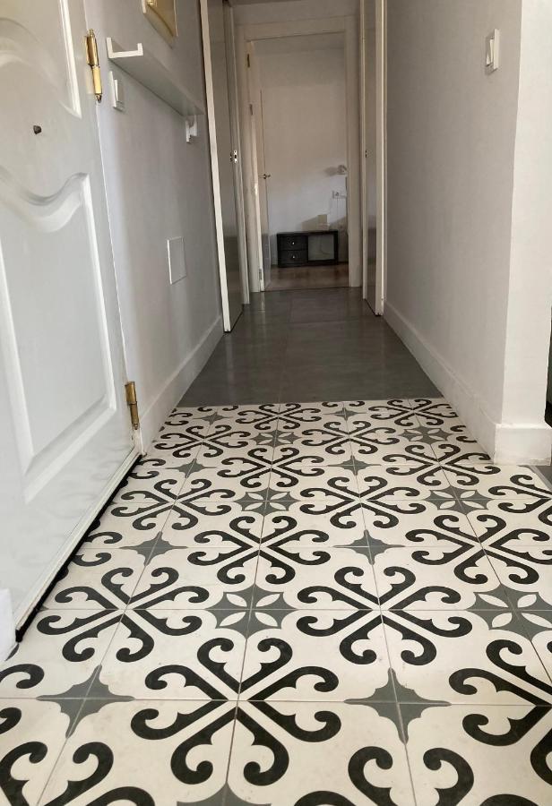 Piso Dos Dormitorios Muy Centrico Fuengirola Eksteriør bilde